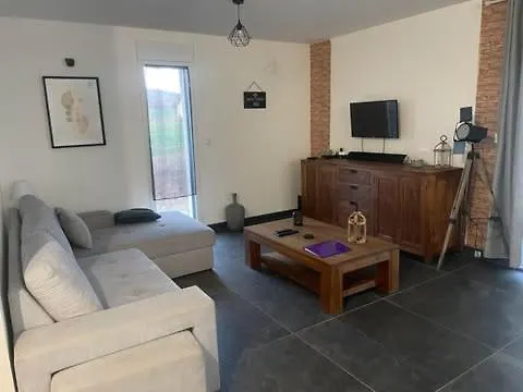 Maison Chaleureuse Axe Reims-laon-soissons Holiday home Braine